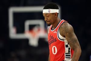 比尔谈被嘘:不可能让每个人满意 试图取悦所有人只会让自己发疯